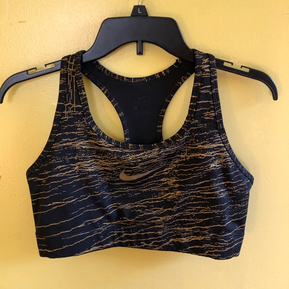 Women’s Nike sports bra